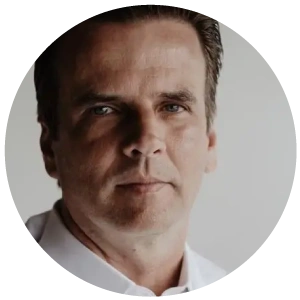 Photo of Sérgio Brincas, CEO of the Hospital Care Florianópolis Hub